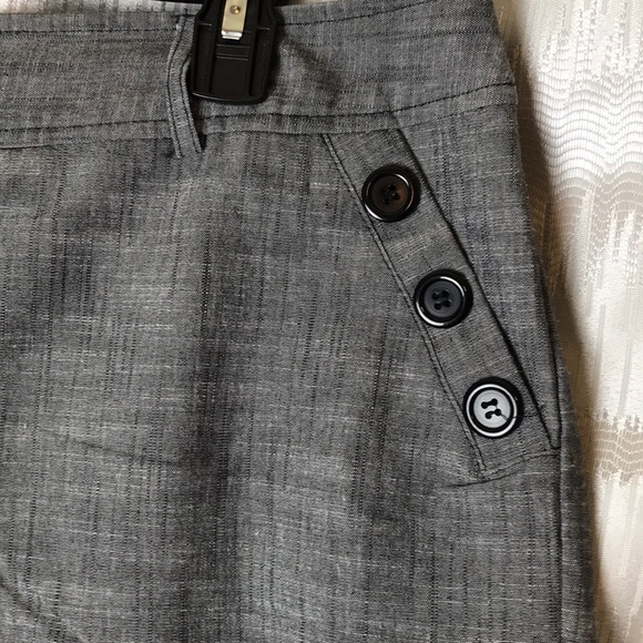 Courtenay grey chambray shorts size 16 . Like new - Picture 3 of 15